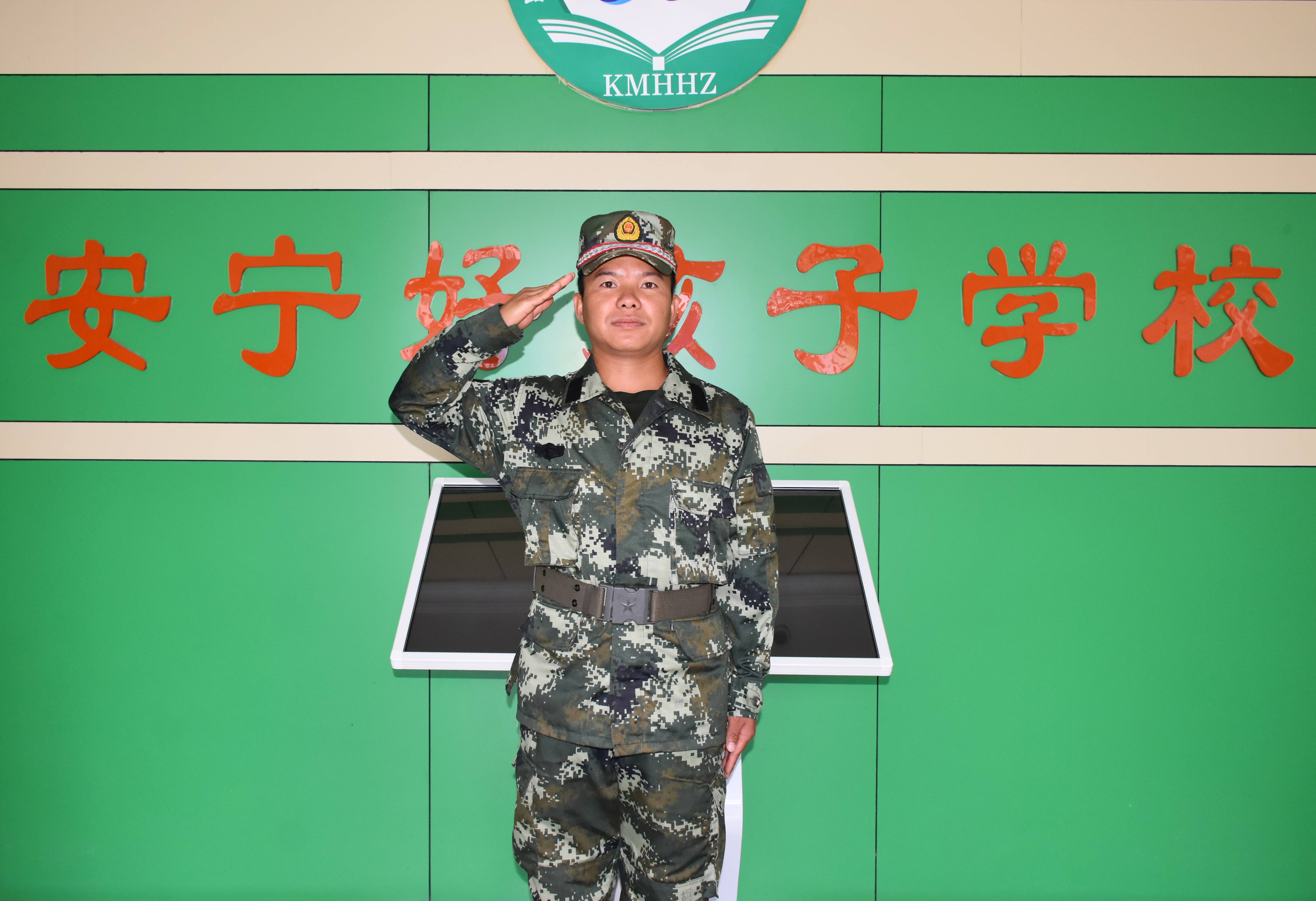 德育老師：胡祖明
